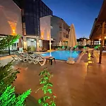 Best Hotel ホテル 3*